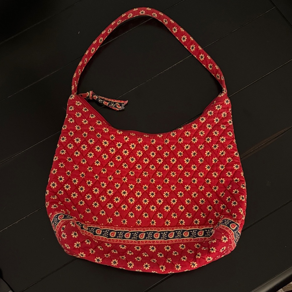 Vera Bradley Red Floral Quilted Hobo Bag - Picture 3 of 4